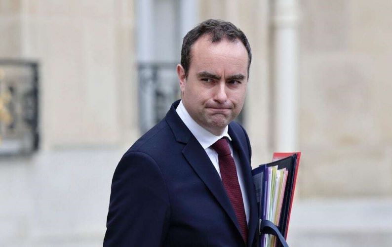 Le ministre français des Armées Sébastien Lecornu
